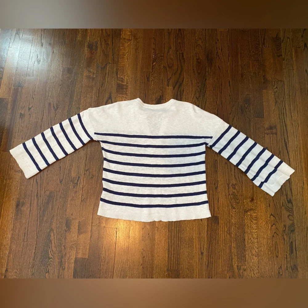 Vineyard Vines- linen cotton blend Knit Pullover v neck striped flare sleeve S - Picture 13 of 16